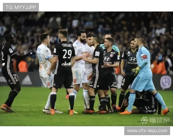 马赛更衣室赛后狂欢视频泄露，俱乐部内部调查